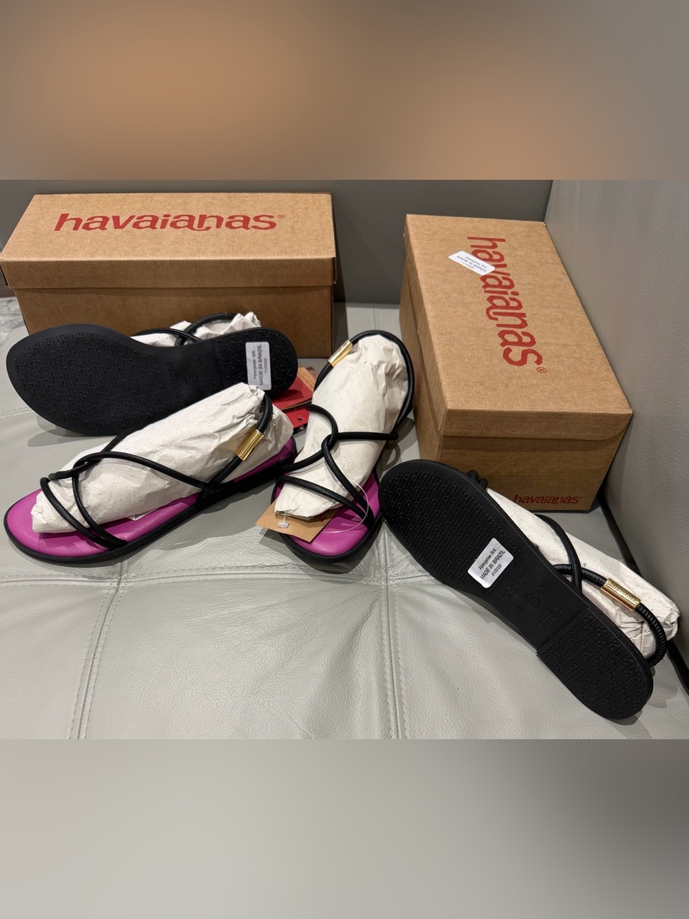 Havaianas Una Manga Sandal - Picture 3 of 3